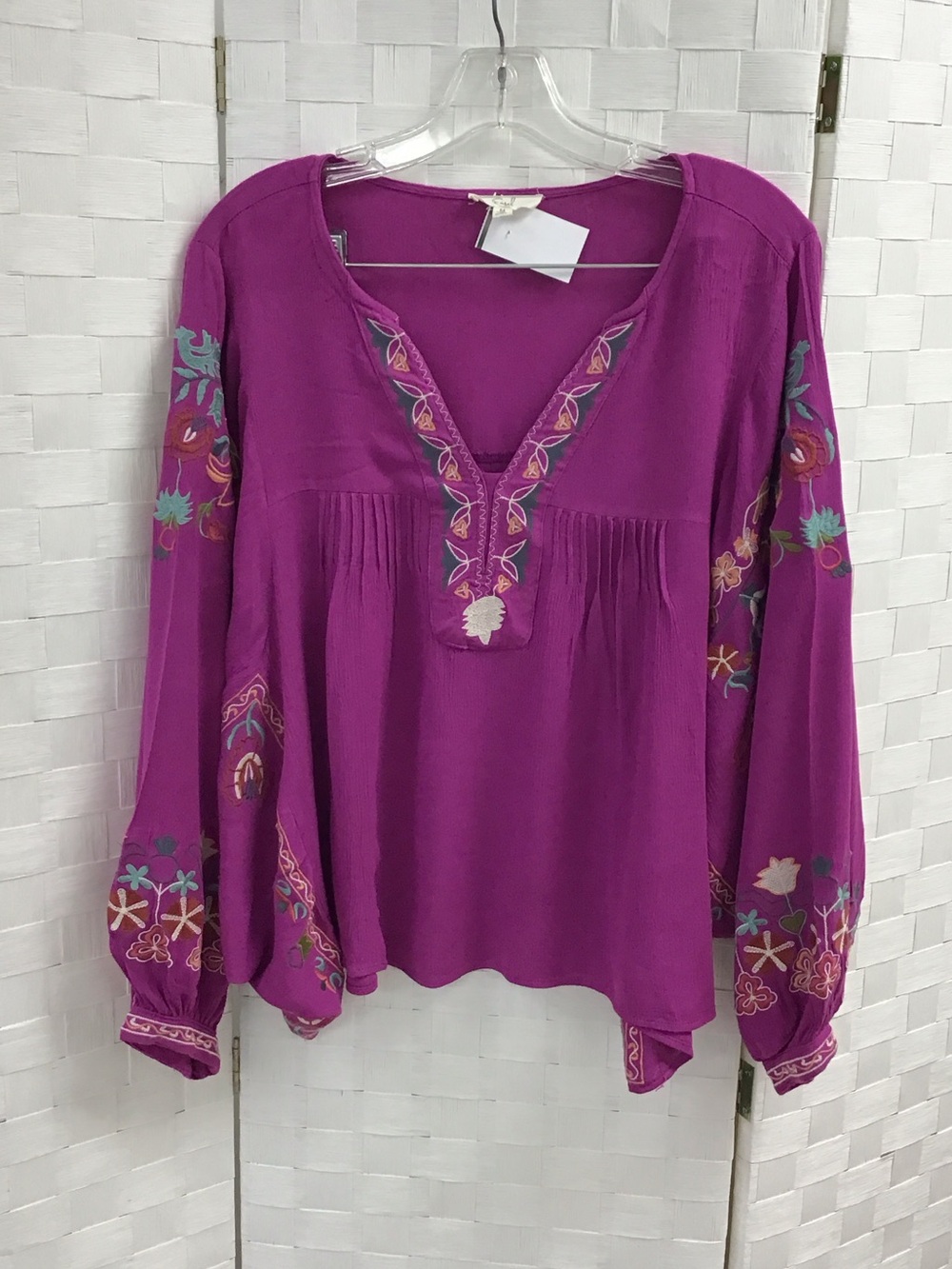 easel Magenta Embroidered Peasant Blouse